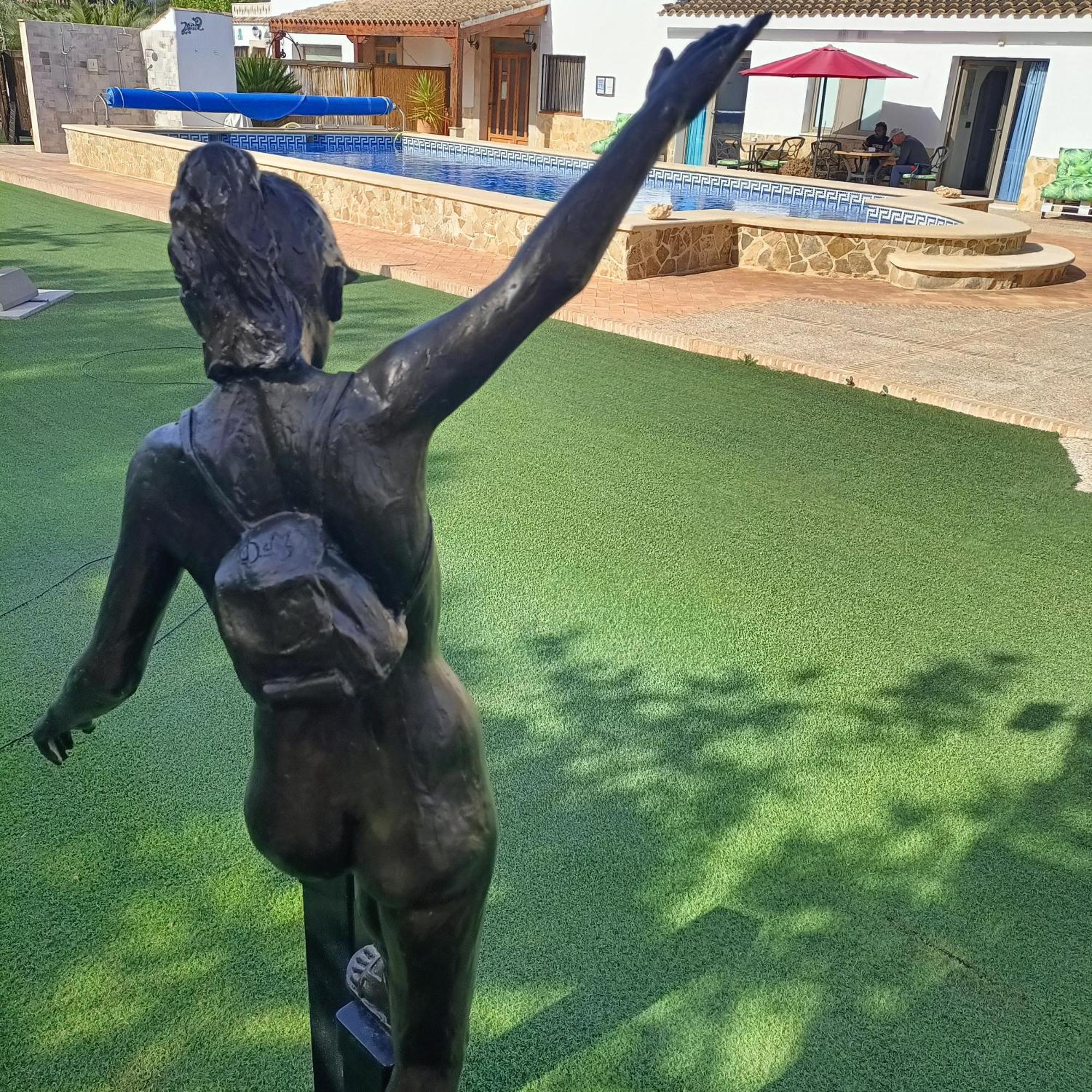 Artmonia Hotell Castalla Exteriör bild