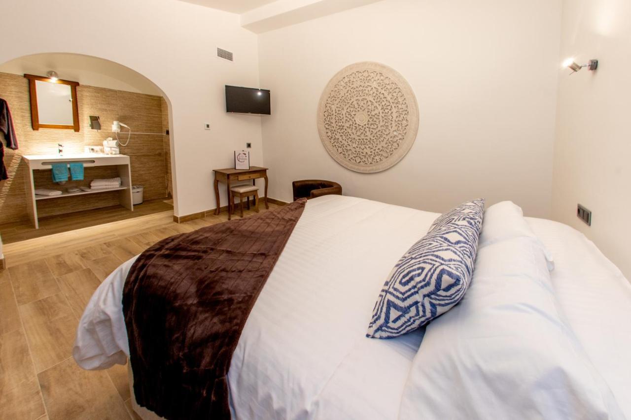 Artmonia Hotell Castalla Exteriör bild