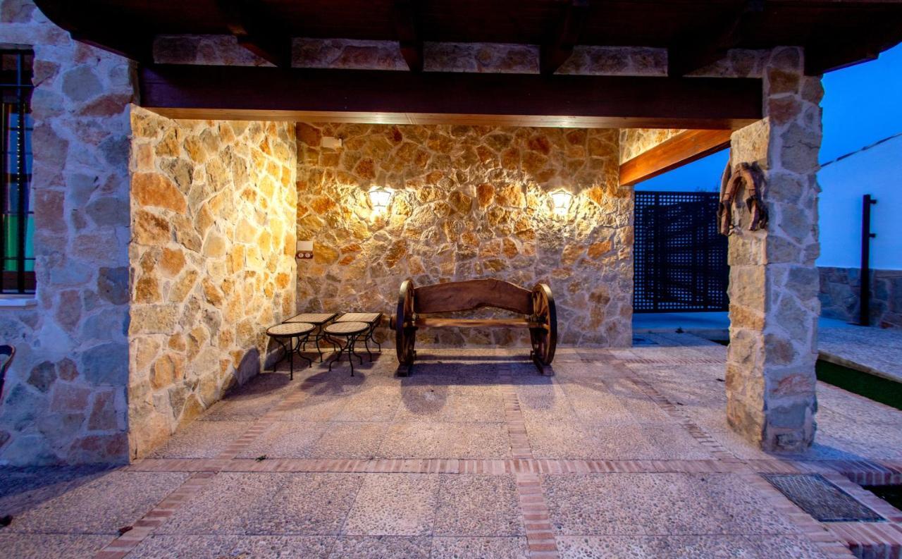 Artmonia Hotell Castalla Exteriör bild